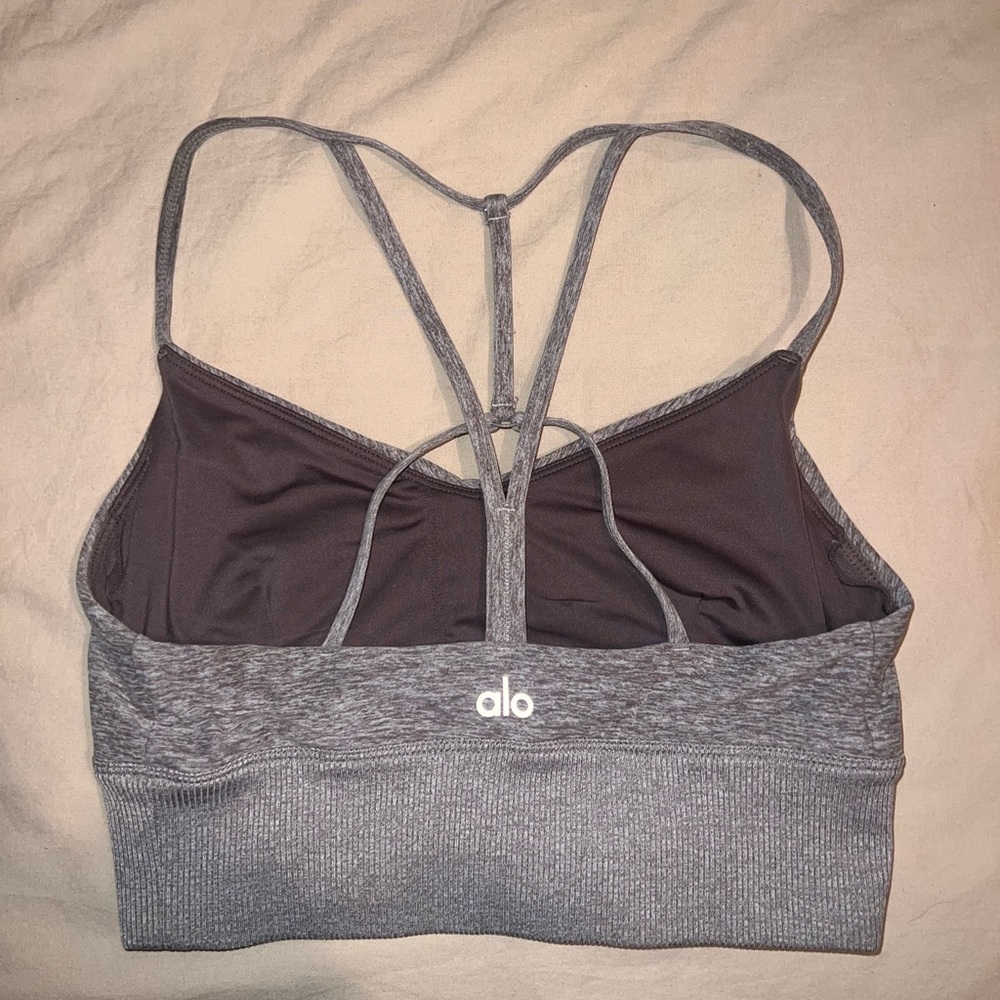 ALO Yoga Heather Gray Strappy Sports Bra